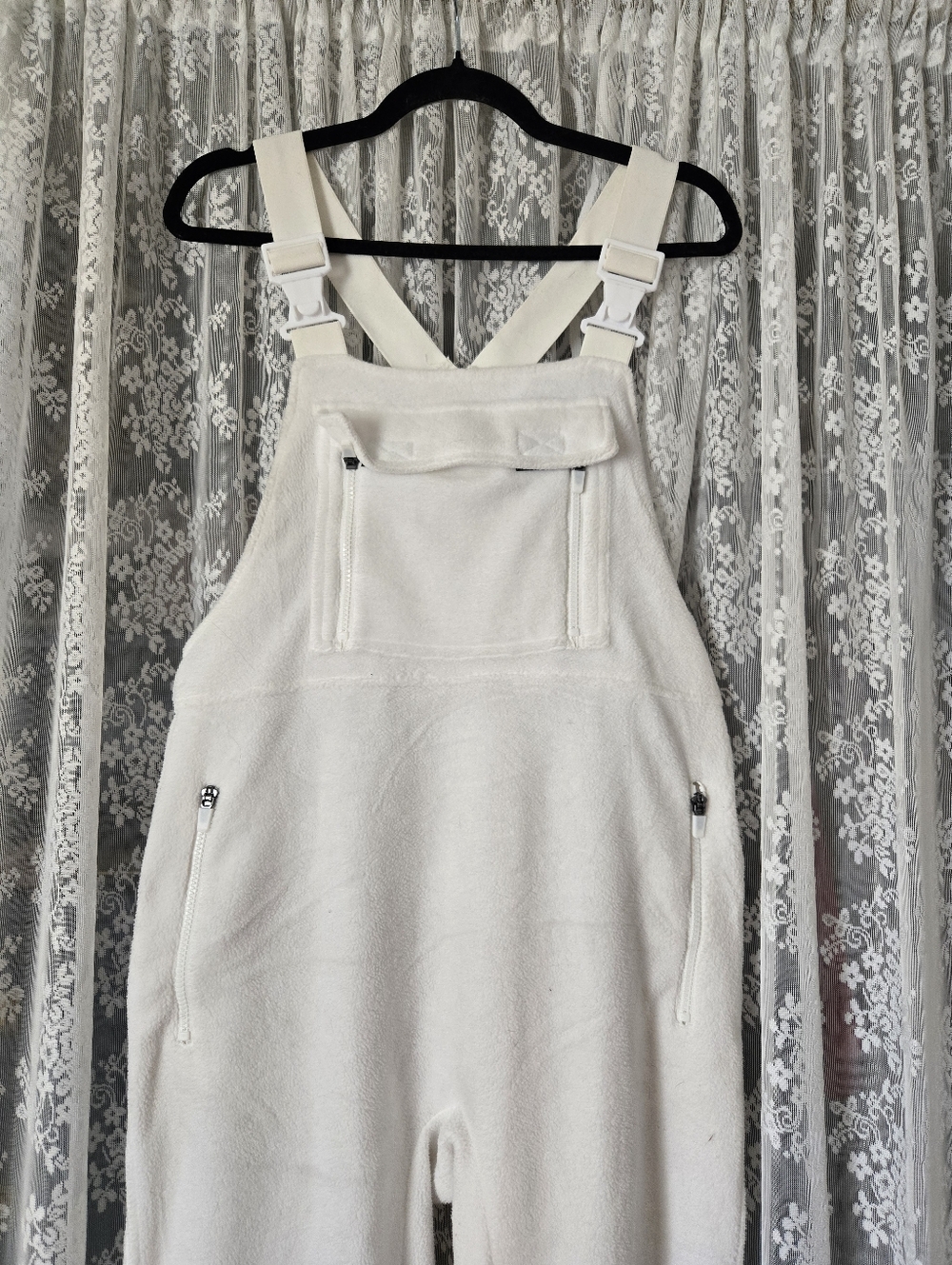 Vintage Style White Fleece Ski Overalls / Bibs - Picture 4 of 8
